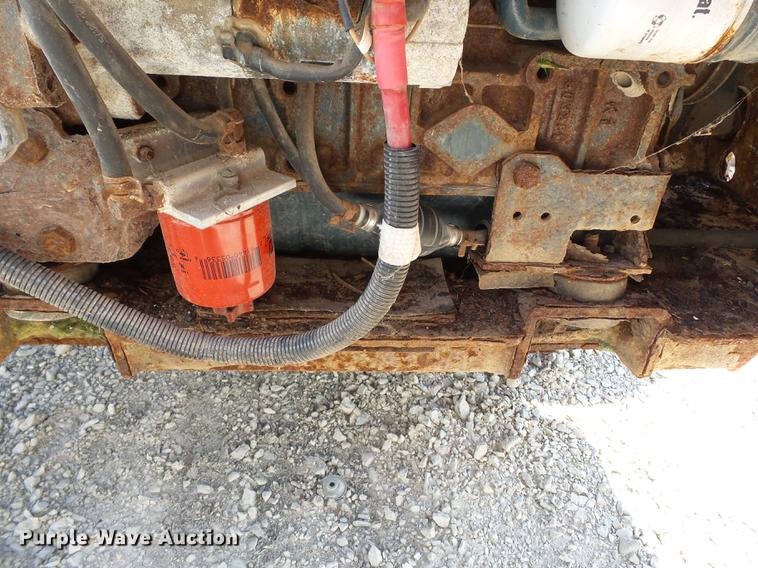 image for item DB7043 2010 Bobcat S185 skid steer