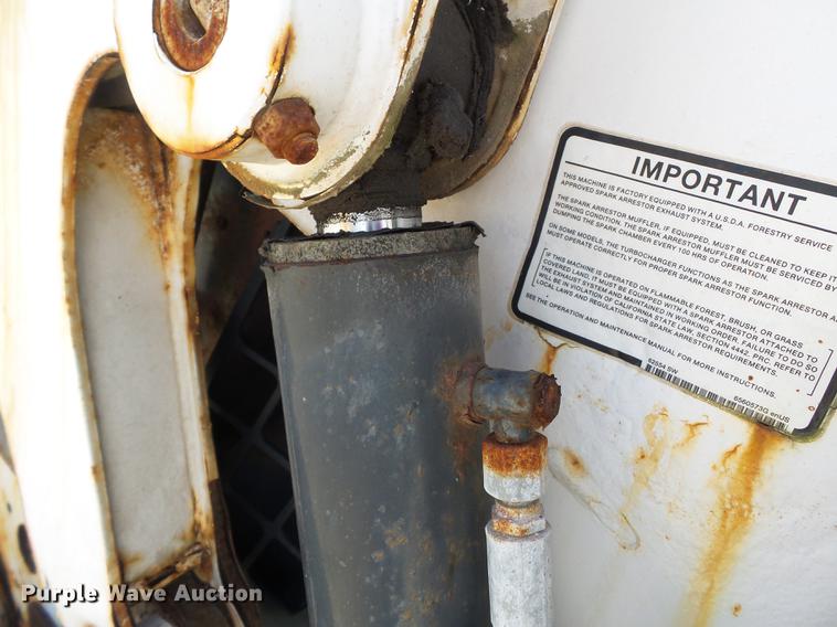 image for item DB7043 2010 Bobcat S185 skid steer