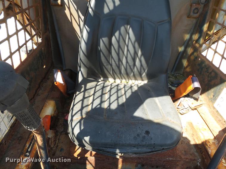 image for item DB7043 2010 Bobcat S185 skid steer