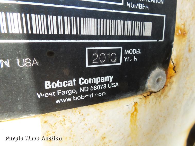 image for item DB7043 2010 Bobcat S185 skid steer