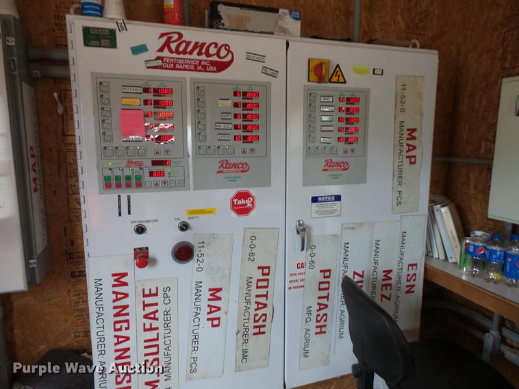 image for item DC1230 Ranco 10 Milti-blender dry bulk fertilizer mixer, stationary plant