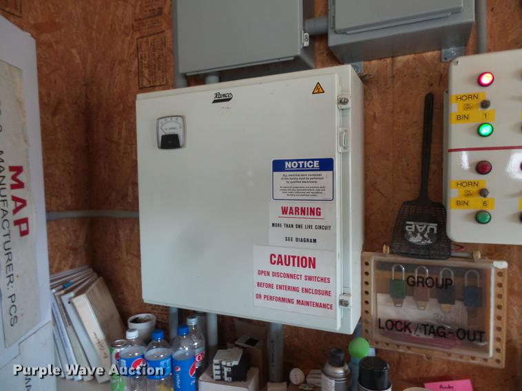 image for item DC1230 Ranco 10 Milti-blender dry bulk fertilizer mixer, stationary plant