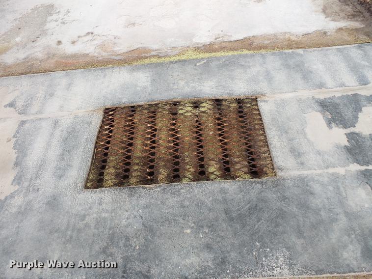 image for item DC1230 Ranco 10 Milti-blender dry bulk fertilizer mixer, stationary plant