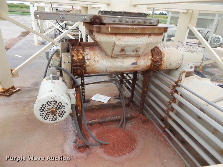 image for item DC1230 Ranco 10 Milti-blender dry bulk fertilizer mixer, stationary plant