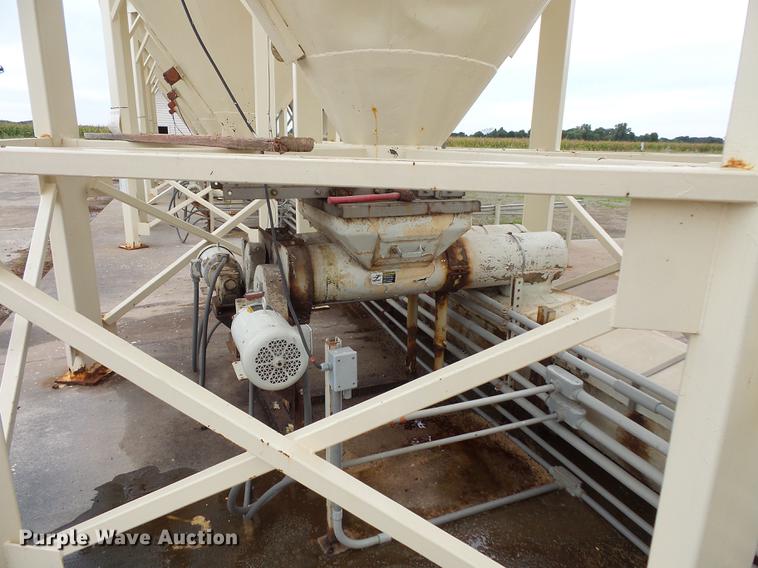 image for item DC1230 Ranco 10 Milti-blender dry bulk fertilizer mixer, stationary plant