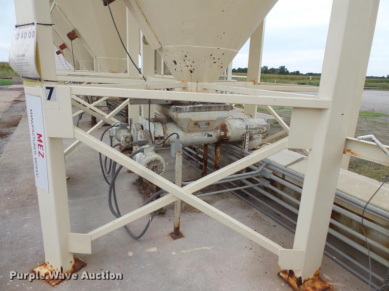 image for item DC1230 Ranco 10 Milti-blender dry bulk fertilizer mixer, stationary plant