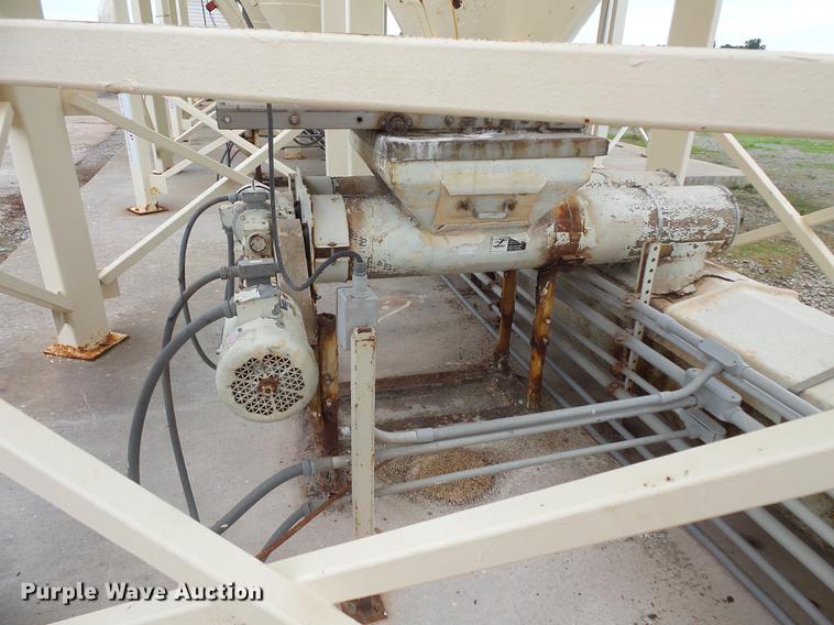 image for item DC1230 Ranco 10 Milti-blender dry bulk fertilizer mixer, stationary plant