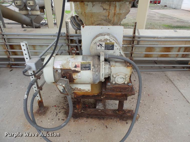 image for item DC1230 Ranco 10 Milti-blender dry bulk fertilizer mixer, stationary plant