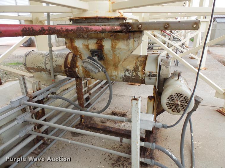 image for item DC1230 Ranco 10 Milti-blender dry bulk fertilizer mixer, stationary plant