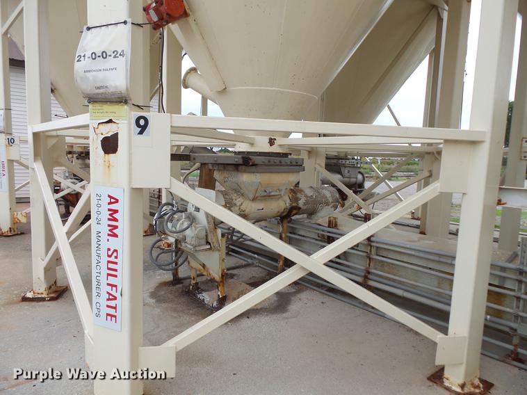 image for item DC1230 Ranco 10 Milti-blender dry bulk fertilizer mixer, stationary plant