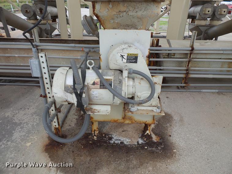 image for item DC1230 Ranco 10 Milti-blender dry bulk fertilizer mixer, stationary plant