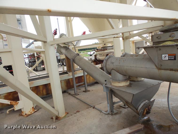 image for item DC1230 Ranco 10 Milti-blender dry bulk fertilizer mixer, stationary plant