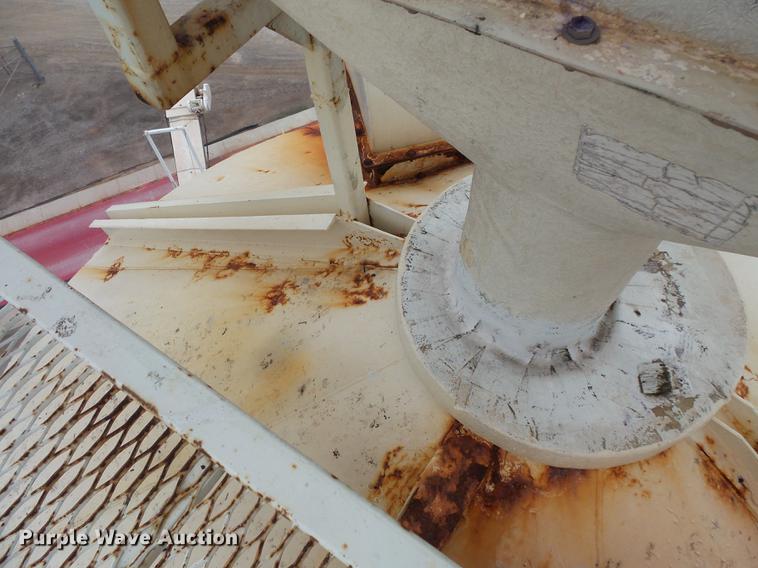 image for item DC1230 Ranco 10 Milti-blender dry bulk fertilizer mixer, stationary plant