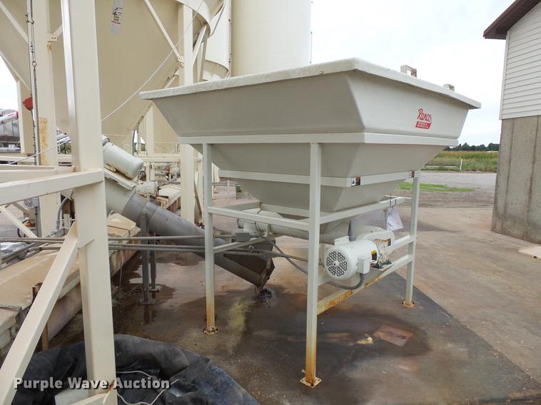 image for item DC1230 Ranco 10 Milti-blender dry bulk fertilizer mixer, stationary plant
