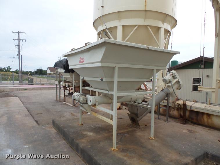 image for item DC1230 Ranco 10 Milti-blender dry bulk fertilizer mixer, stationary plant