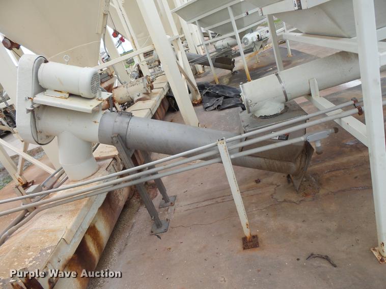 image for item DC1230 Ranco 10 Milti-blender dry bulk fertilizer mixer, stationary plant