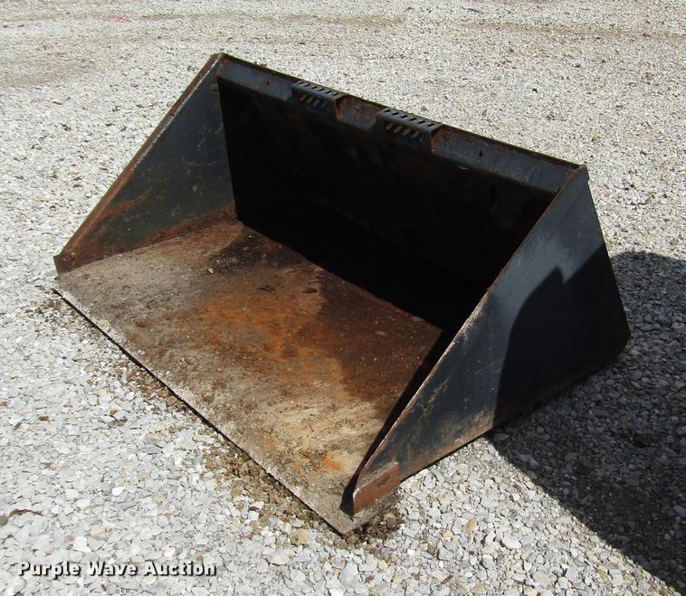 image for item DD4301 66"W skid steer bucket