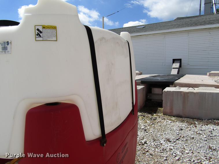 image for item DD4304 Redball Shuttle 250 tank