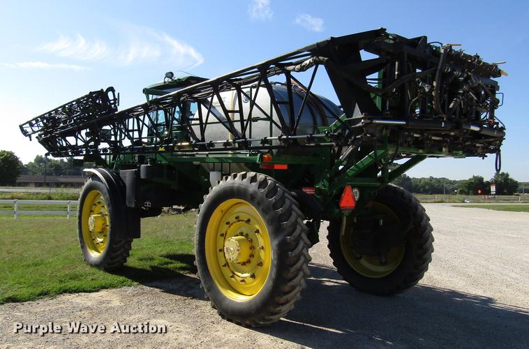 image for item DD4308 2011 John Deere 4930 sprayer