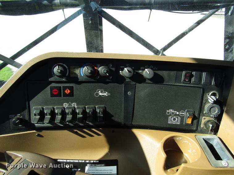 image for item DD4308 2011 John Deere 4930 sprayer