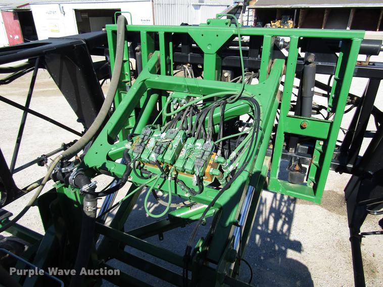 image for item DD4308 2011 John Deere 4930 sprayer