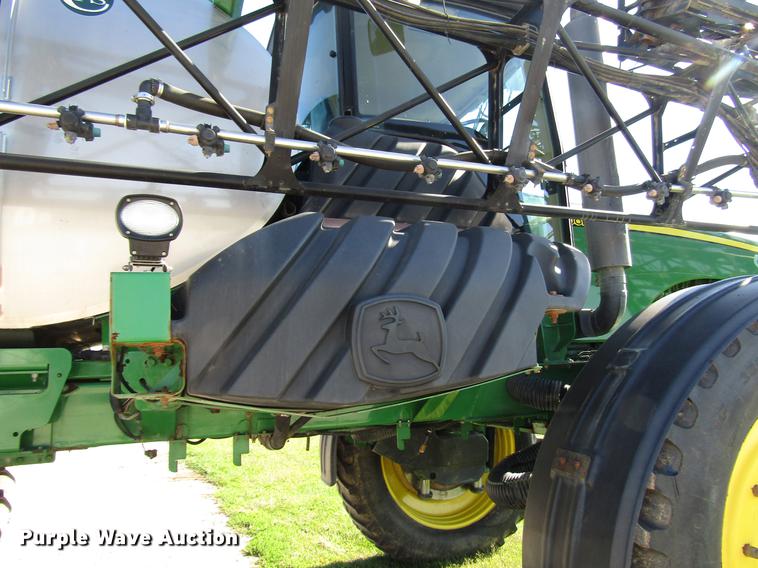 image for item DD4308 2011 John Deere 4930 sprayer