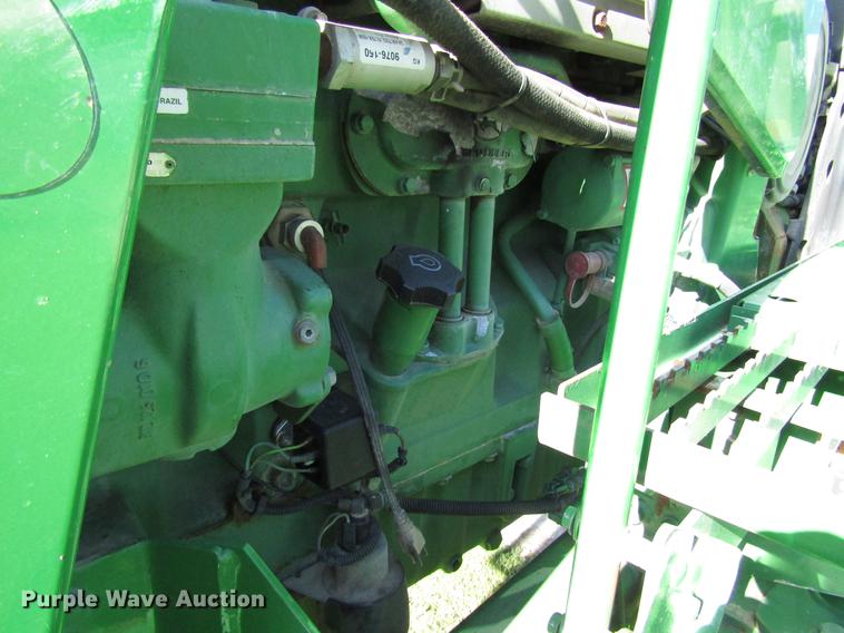 image for item DD4308 2011 John Deere 4930 sprayer