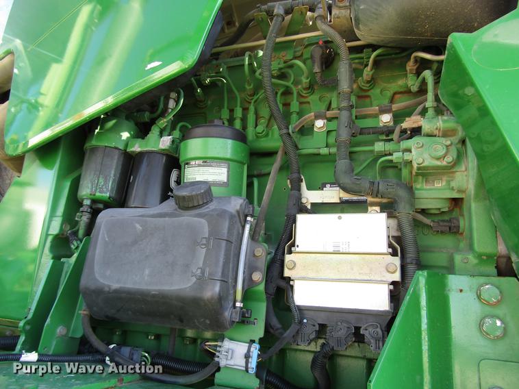 image for item DD4308 2011 John Deere 4930 sprayer