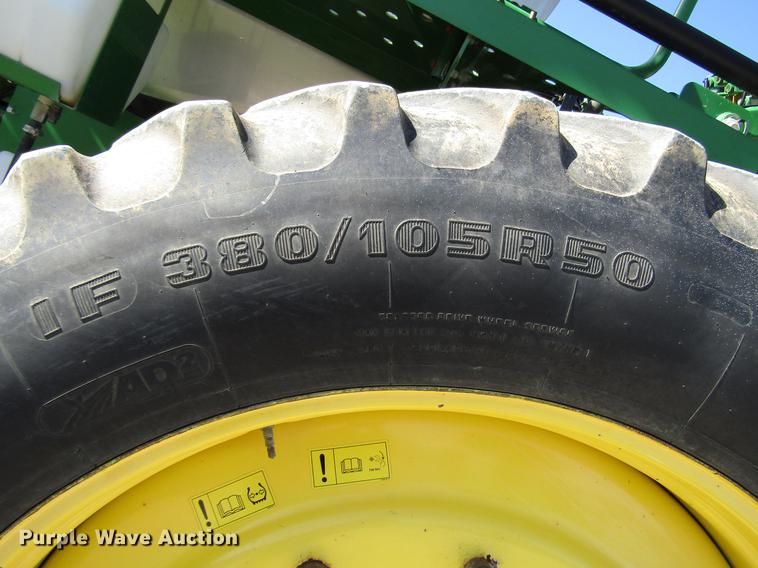 image for item DD4308 2011 John Deere 4930 sprayer