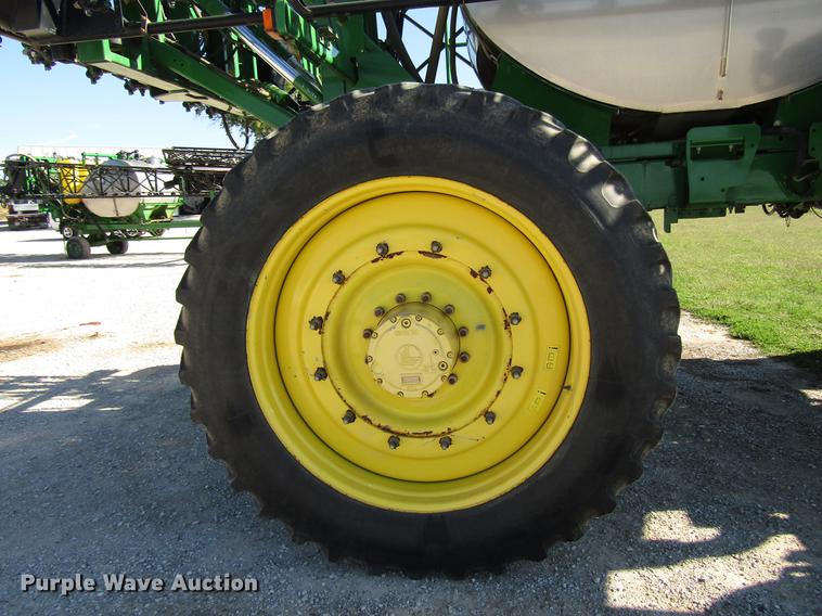 image for item DD4308 2011 John Deere 4930 sprayer