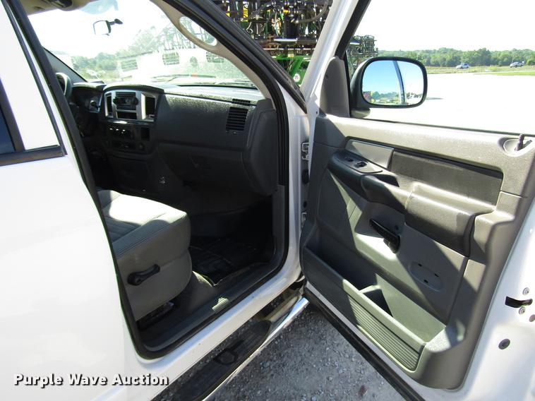 image for item DD4310 2009 Dodge Ram 2500 Quad Cab pickup truck