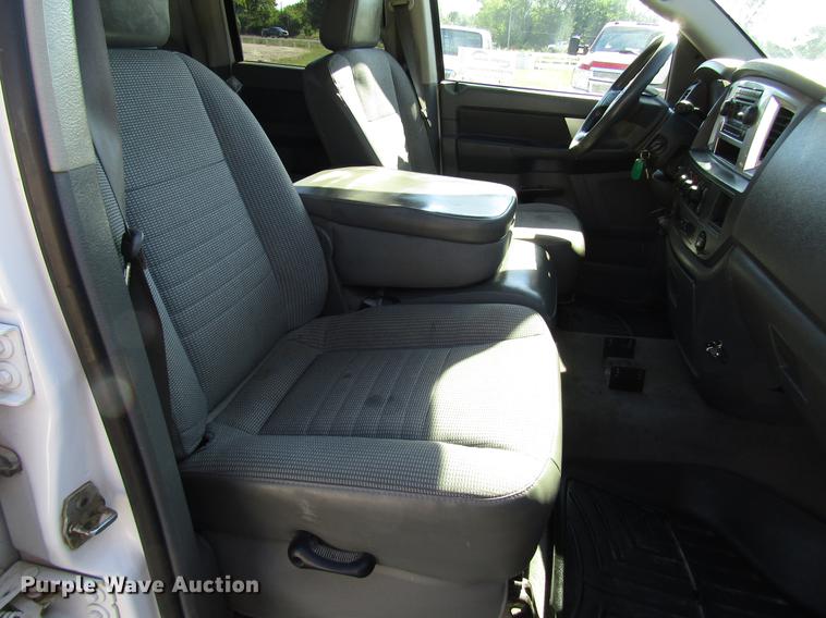 image for item DD4310 2009 Dodge Ram 2500 Quad Cab pickup truck