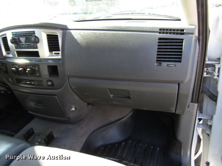 image for item DD4310 2009 Dodge Ram 2500 Quad Cab pickup truck