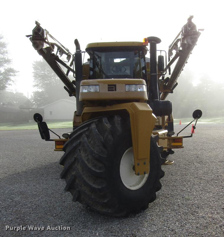 image for item DD4313 2009 Ag-Chem TerraGator 8203 applicator