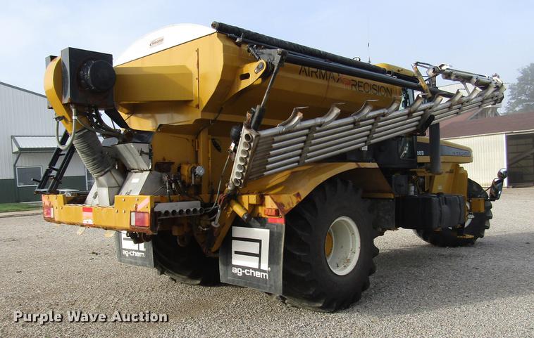 image for item DD4313 2009 Ag-Chem TerraGator 8203 applicator