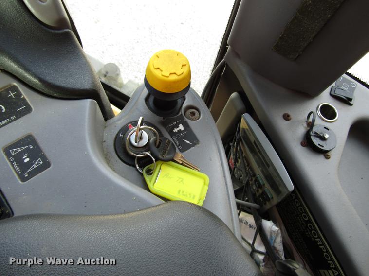 image for item DD4313 2009 Ag-Chem TerraGator 8203 applicator