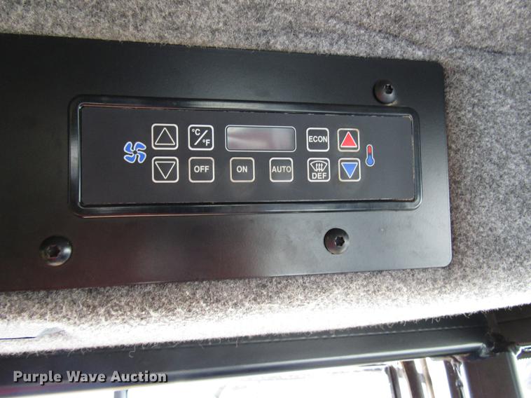 image for item DD4313 2009 Ag-Chem TerraGator 8203 applicator