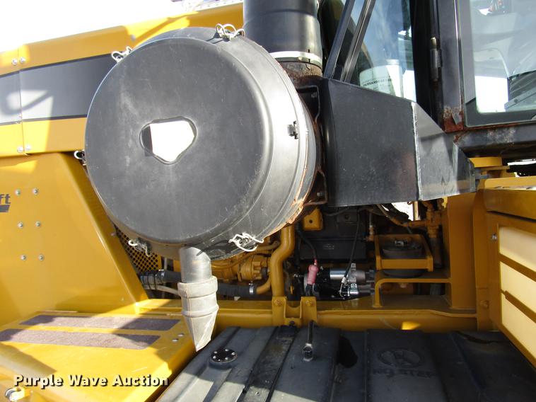 image for item DD4313 2009 Ag-Chem TerraGator 8203 applicator