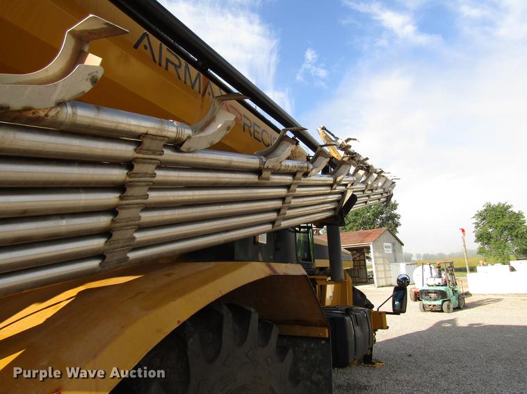 image for item DD4313 2009 Ag-Chem TerraGator 8203 applicator