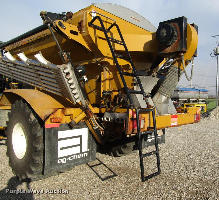 image for item DD4313 2009 Ag-Chem TerraGator 8203 applicator