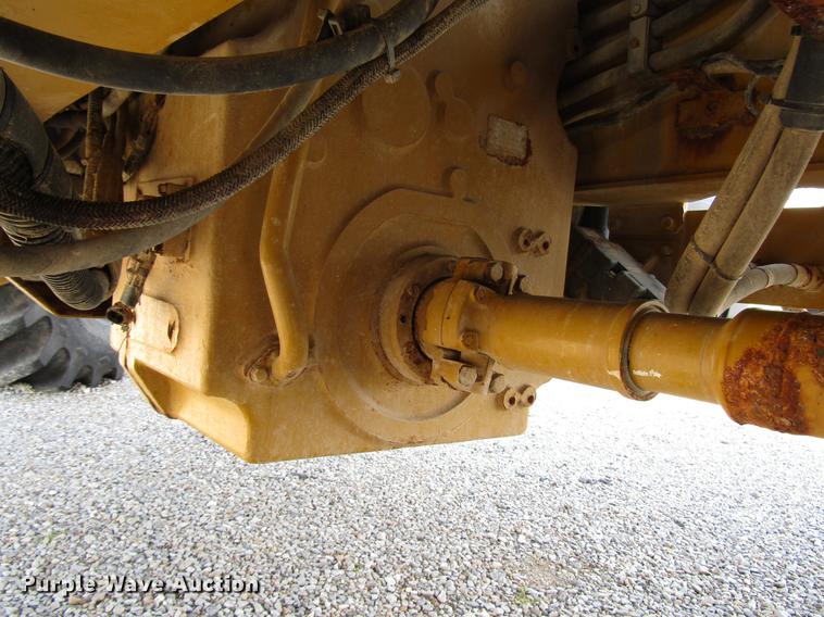 image for item DD4313 2009 Ag-Chem TerraGator 8203 applicator