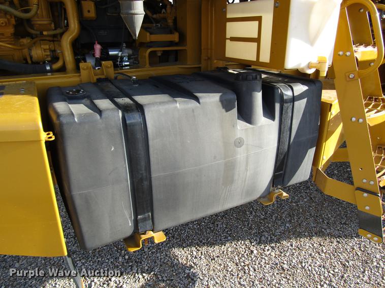 image for item DD4313 2009 Ag-Chem TerraGator 8203 applicator