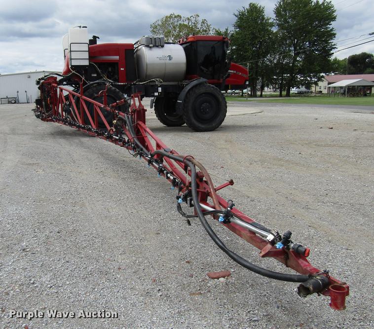 image for item DD4321 2011 Case IH Patriot 4420 sprayer