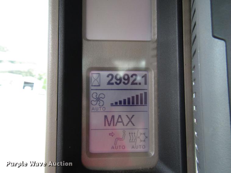 image for item DD4321 2011 Case IH Patriot 4420 sprayer