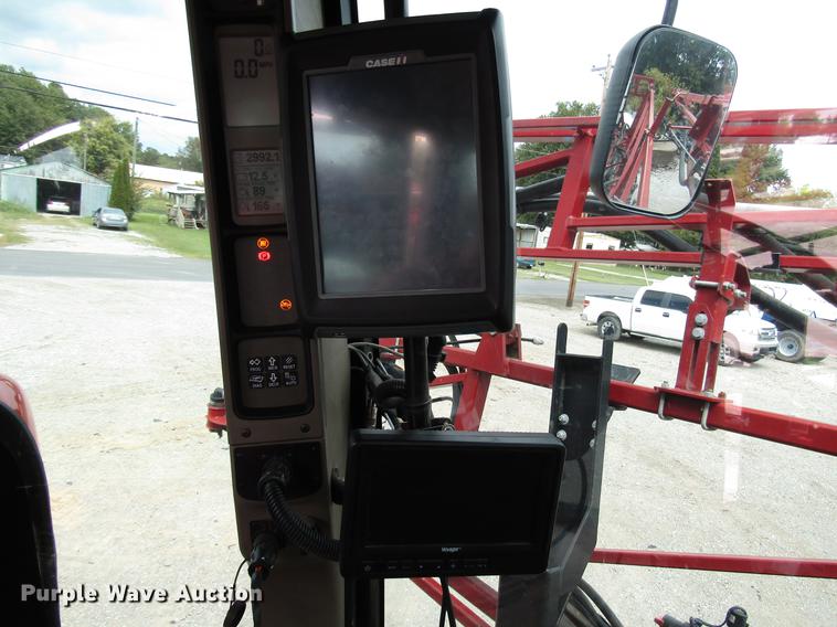 image for item DD4321 2011 Case IH Patriot 4420 sprayer