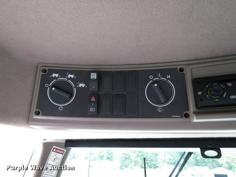 image for item DD4321 2011 Case IH Patriot 4420 sprayer