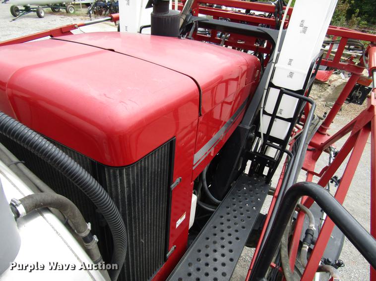 image for item DD4321 2011 Case IH Patriot 4420 sprayer
