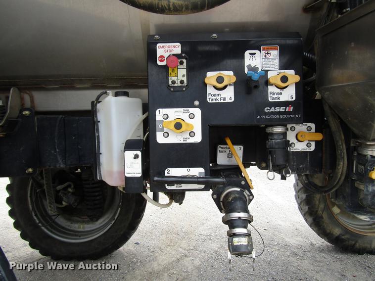 image for item DD4321 2011 Case IH Patriot 4420 sprayer