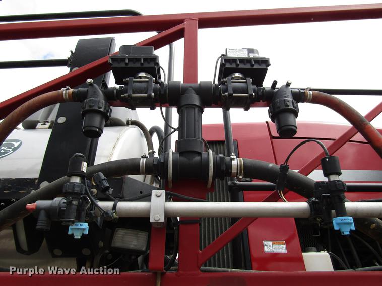 image for item DD4321 2011 Case IH Patriot 4420 sprayer