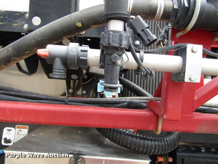 image for item DD4321 2011 Case IH Patriot 4420 sprayer
